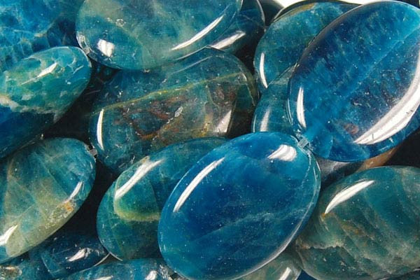 Apatite Beads - Flat Oval - 15x20mm - 16-inch - unbranded beads for jewelry making